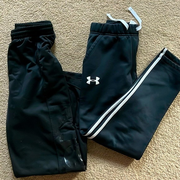 Two pairs of boys medium athletic pants.  One under Armour & one Jordon. Black. - Picture 1 of 4